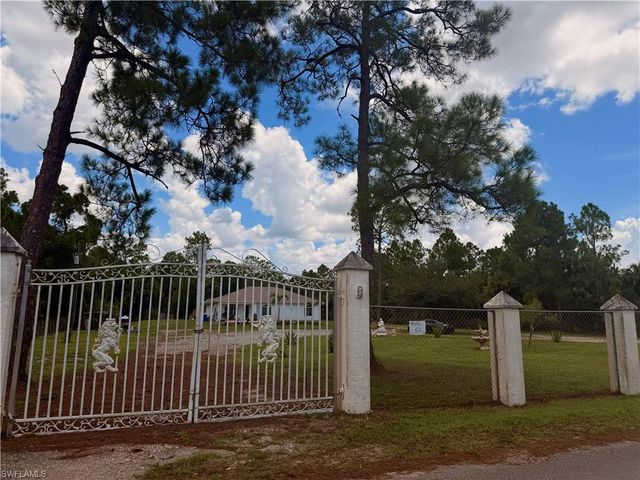 1510 Dove Tree ST, Naples, FL 34117