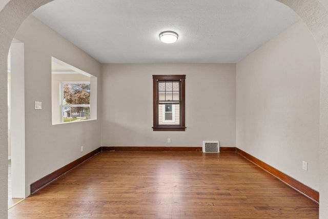 547 S Oak Park COURT, Milwaukee, WI 53214