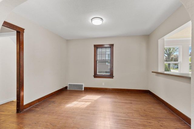 547 S Oak Park COURT, Milwaukee, WI 53214