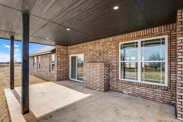 11302 NE Bullfrog, Elgin, OK 73538