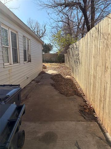 220 SE 53rd Street, Oklahoma City, OK 73129