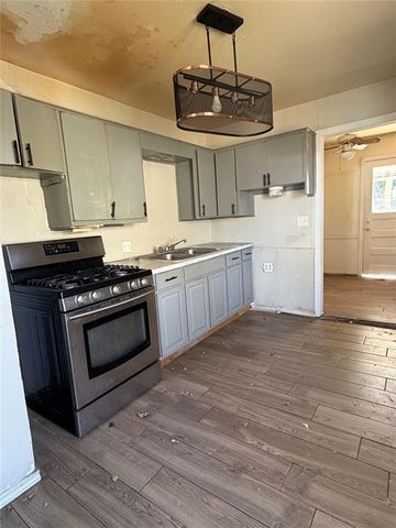 220 SE 53rd Street, Oklahoma City, OK 73129