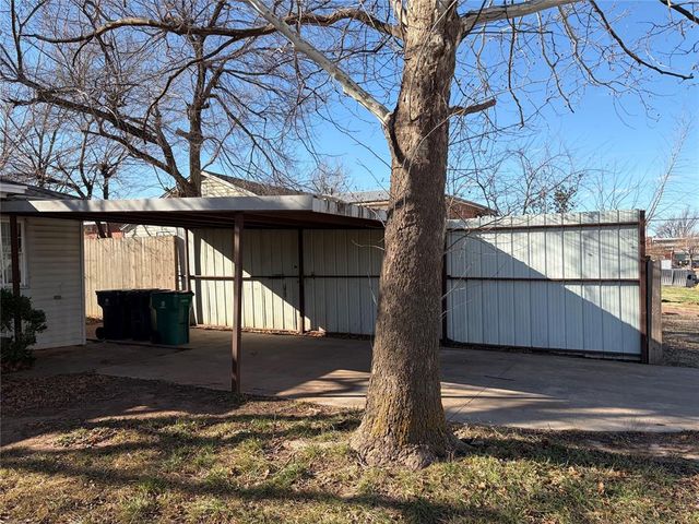 220 SE 53rd Street, Oklahoma City, OK 73129
