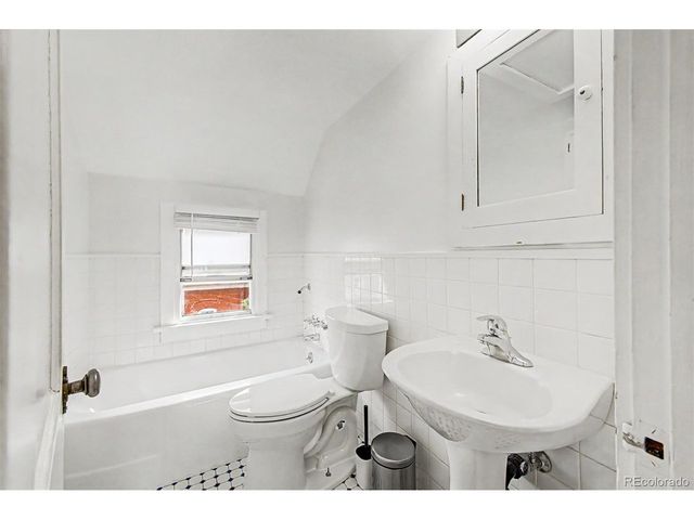 1218 N Downing St, Denver, CO 80218