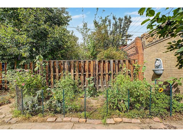 1218 N Downing St, Denver, CO 80218