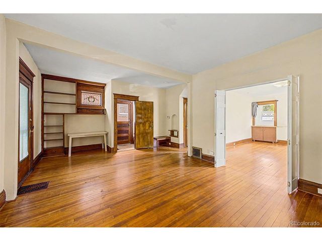1218 N Downing St, Denver, CO 80218