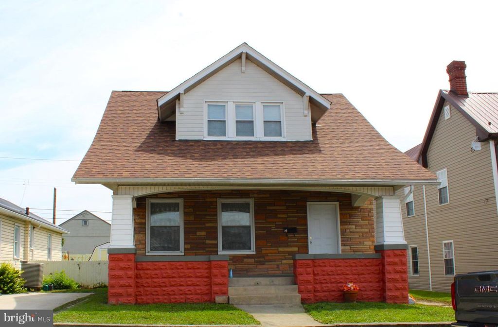 22 S MASSACHUSETTS AVE, Cumberland, MD 21502