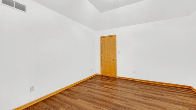218 Summerhill Drive, Dyer, IN 46311