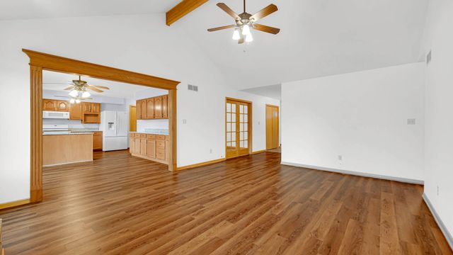 218 Summerhill Drive, Dyer, IN 46311