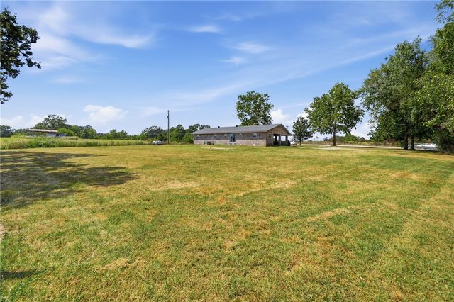 15099 Highway 72, Gravette, AR 72736