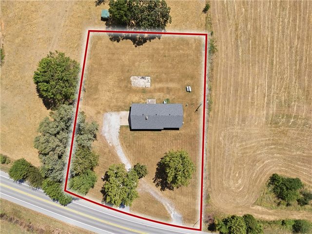 15099 Highway 72, Gravette, AR 72736