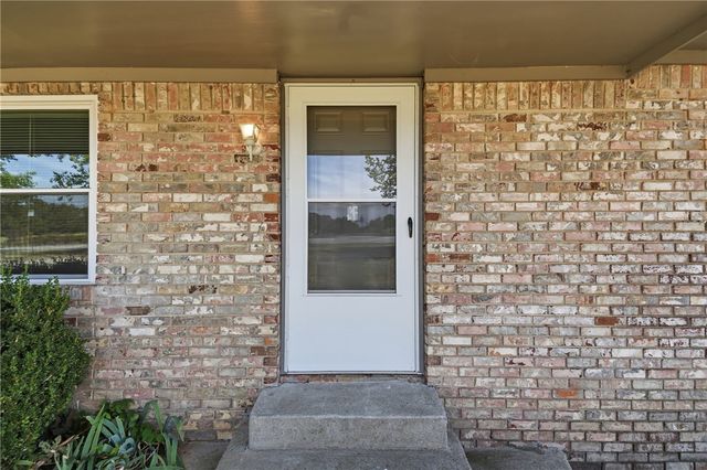 15099 Highway 72, Gravette, AR 72736