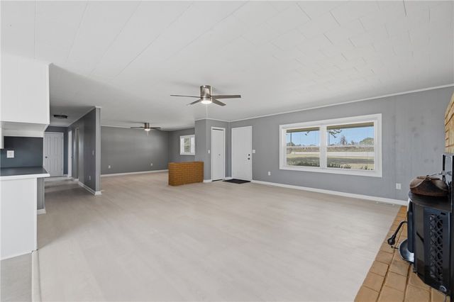 15099 Highway 72, Gravette, AR 72736