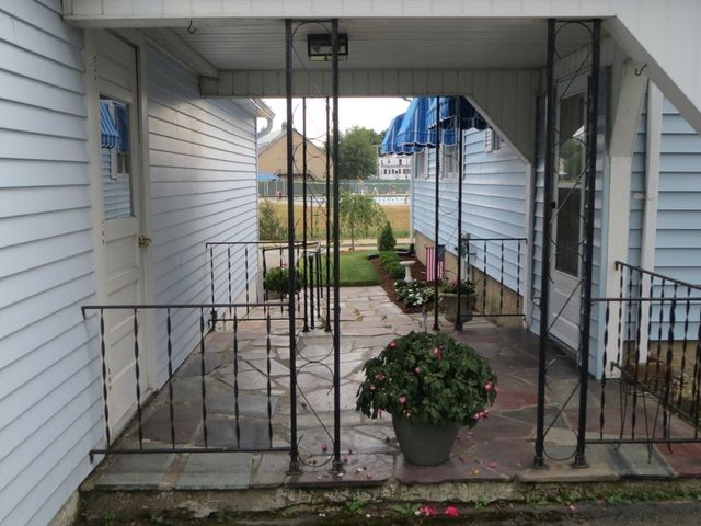 7 Abbott Street, Gardner, MA 01440