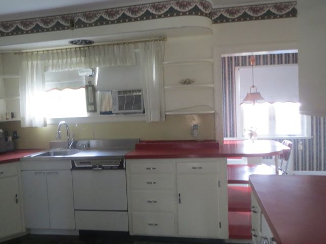 7 Abbott Street, Gardner, MA 01440
