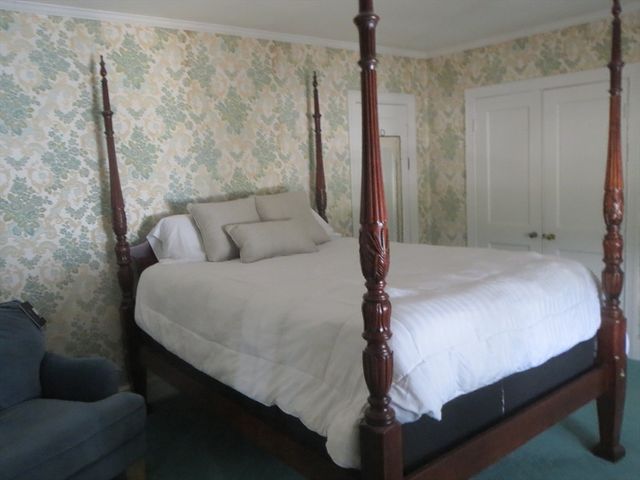 7 Abbott Street, Gardner, MA 01440