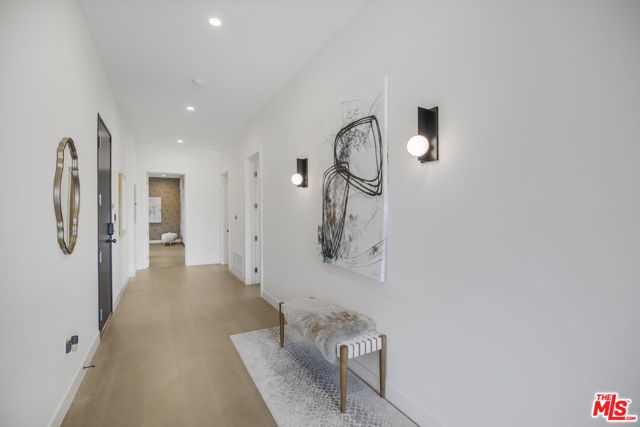 10563 Ashton Avenue 3, Los Angeles, CA 90024