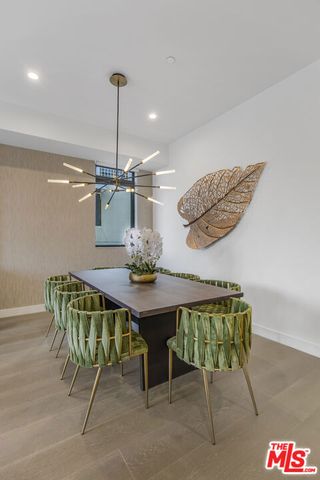 10563 Ashton Avenue 3, Los Angeles, CA 90024