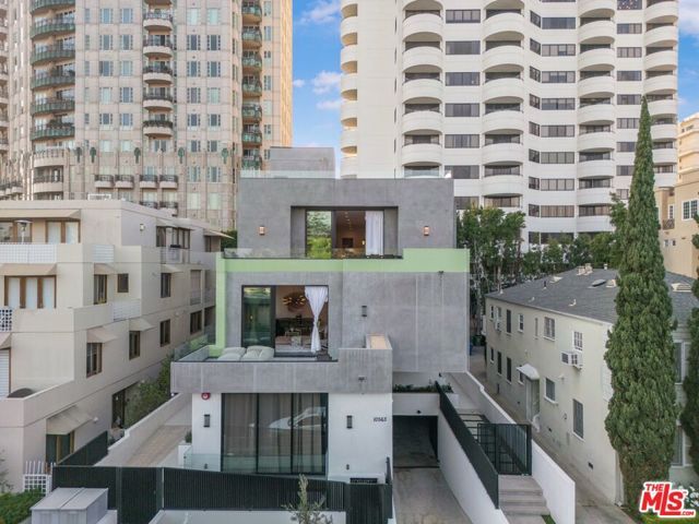 10563 Ashton Avenue 3, Los Angeles, CA 90024