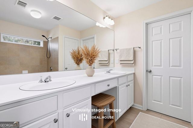 702 Acampora Drive, Woodstock, GA 30188