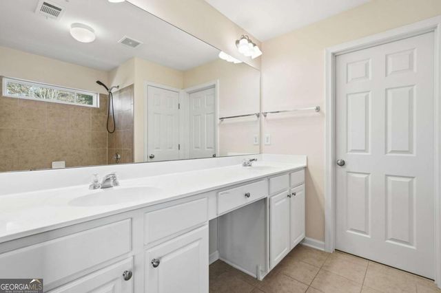 702 Acampora Drive, Woodstock, GA 30188