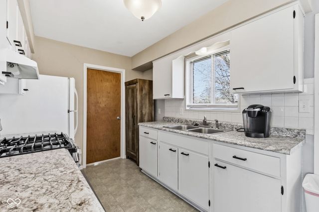 139 Hopkins Road, Indianapolis, IN 46229