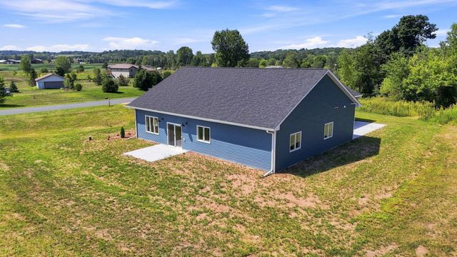 32 256th Street, Osceola, WI 54020