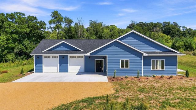 32 256th Street, Osceola, WI 54020