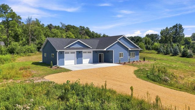 32 256th Street, Osceola, WI 54020