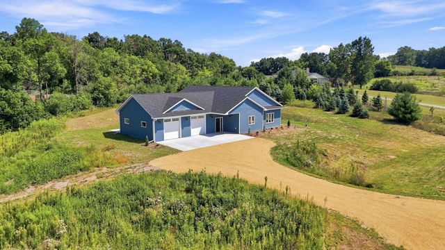 32 256th Street, Osceola, WI 54020