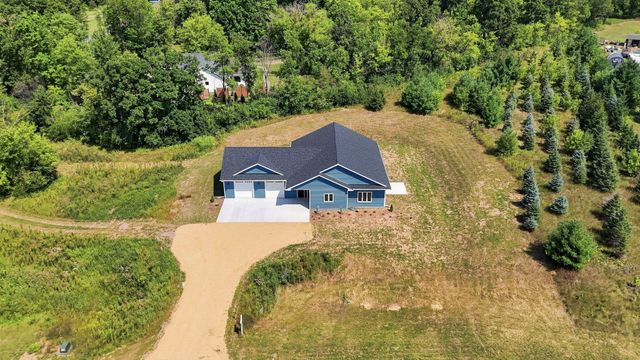 32 256th Street, Osceola, WI 54020