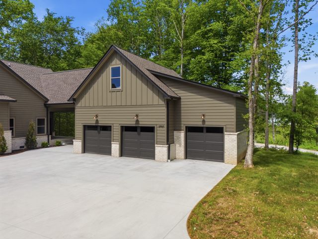 2957 Pace Rd, Clarksville, TN 37043