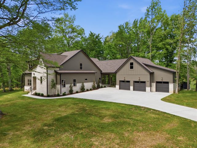 2957 Pace Rd, Clarksville, TN 37043