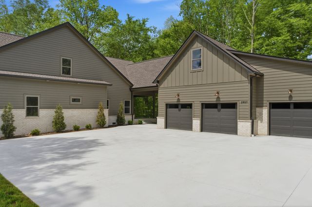2957 Pace Rd, Clarksville, TN 37043
