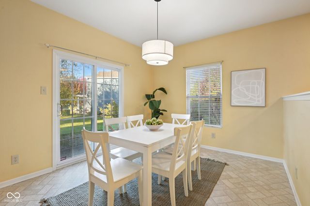 561 Plainville Drive, Westfield, IN 46074