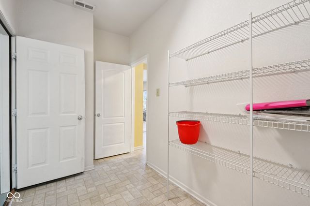 561 Plainville Drive, Westfield, IN 46074