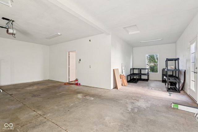 561 Plainville Drive, Westfield, IN 46074