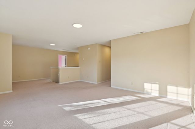 561 Plainville Drive, Westfield, IN 46074