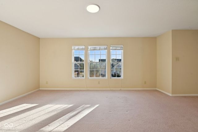 561 Plainville Drive, Westfield, IN 46074