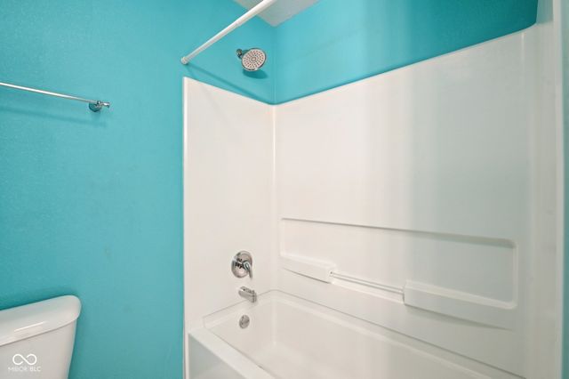 561 Plainville Drive, Westfield, IN 46074