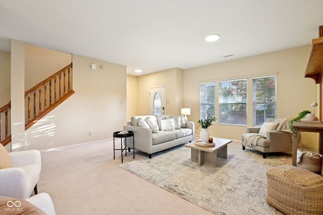 561 Plainville Drive, Westfield, IN 46074