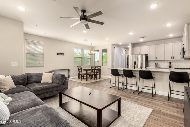 2470 N HERITAGE Street, Buckeye, AZ 85396