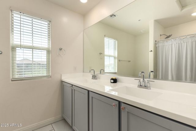 2470 N HERITAGE Street, Buckeye, AZ 85396