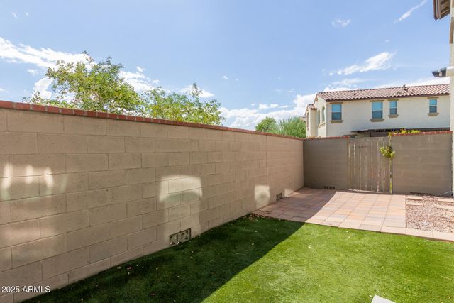 2470 N HERITAGE Street, Buckeye, AZ 85396