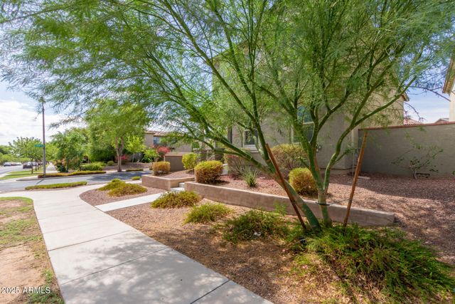 2470 N HERITAGE Street, Buckeye, AZ 85396