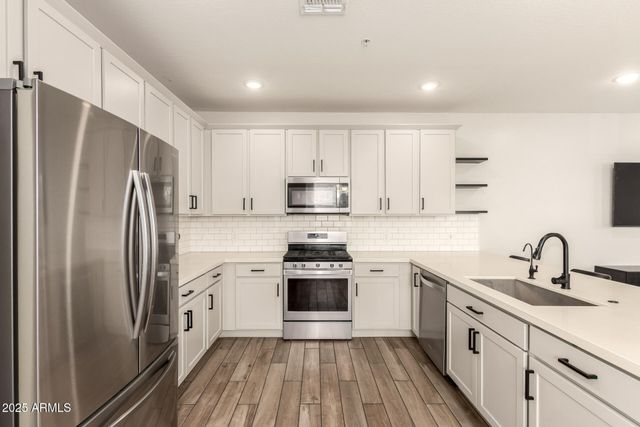 2470 N HERITAGE Street, Buckeye, AZ 85396
