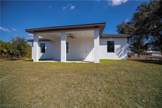 3034 NW Beechwood CIR, Labelle, FL 33935