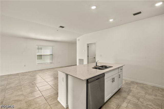 4037 Villa Doria CT, North Fort Myers, FL 33917