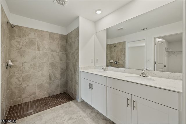 4037 Villa Doria CT, North Fort Myers, FL 33917