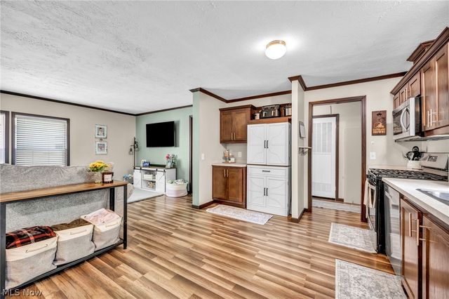 285 Westwoods, Amherst, OH 44001